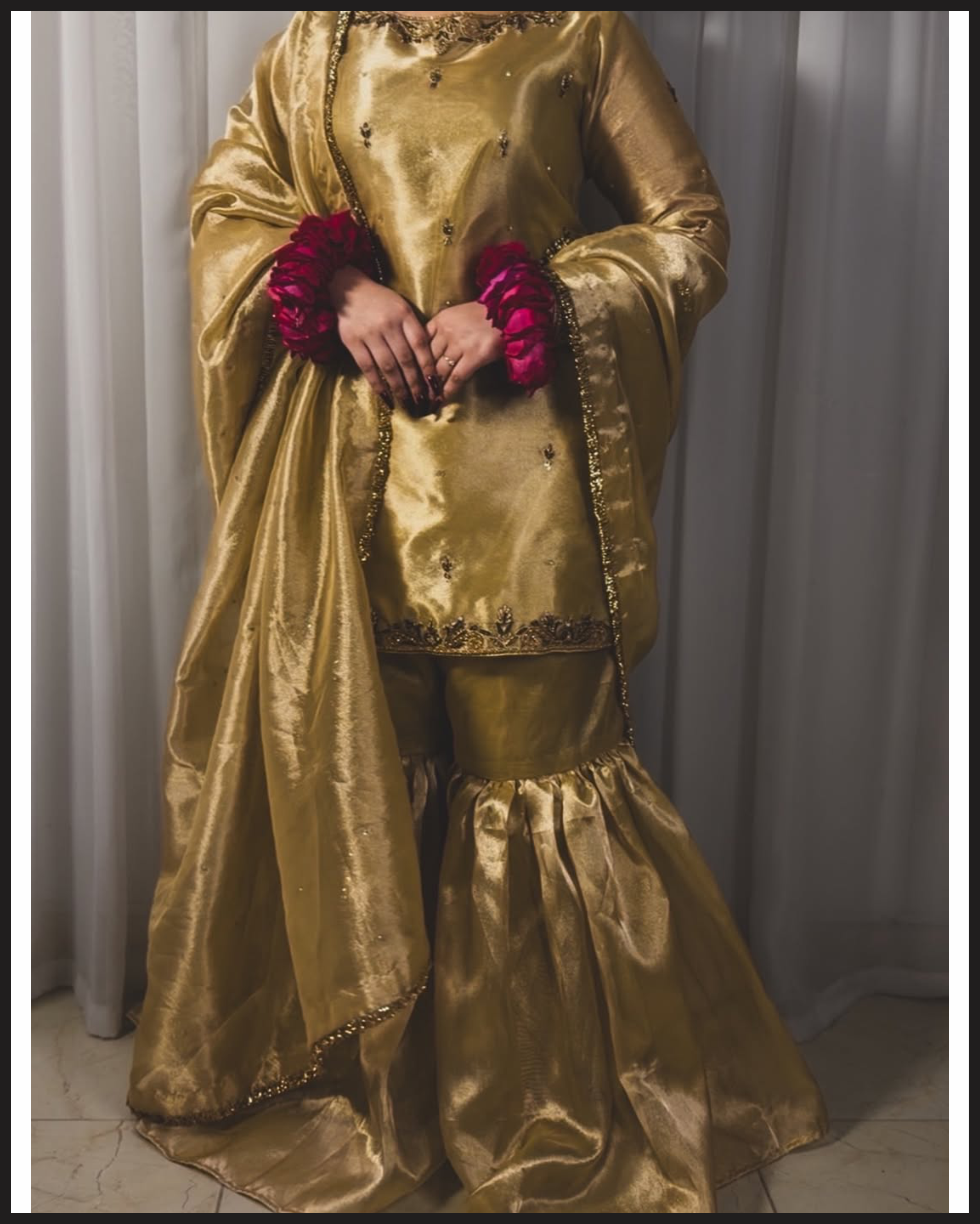GOLDEN_GHARARA
