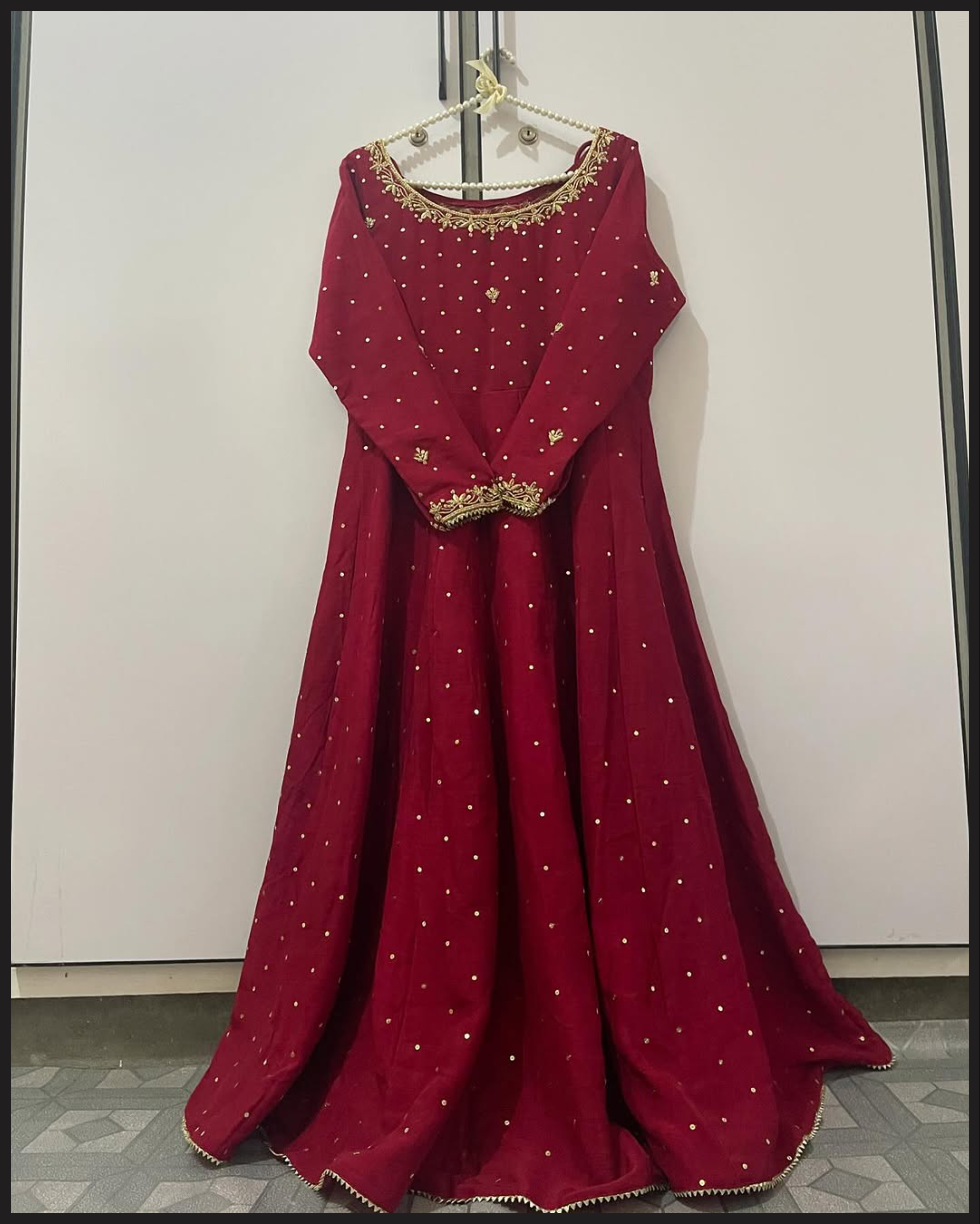 BLUSH_MAROON