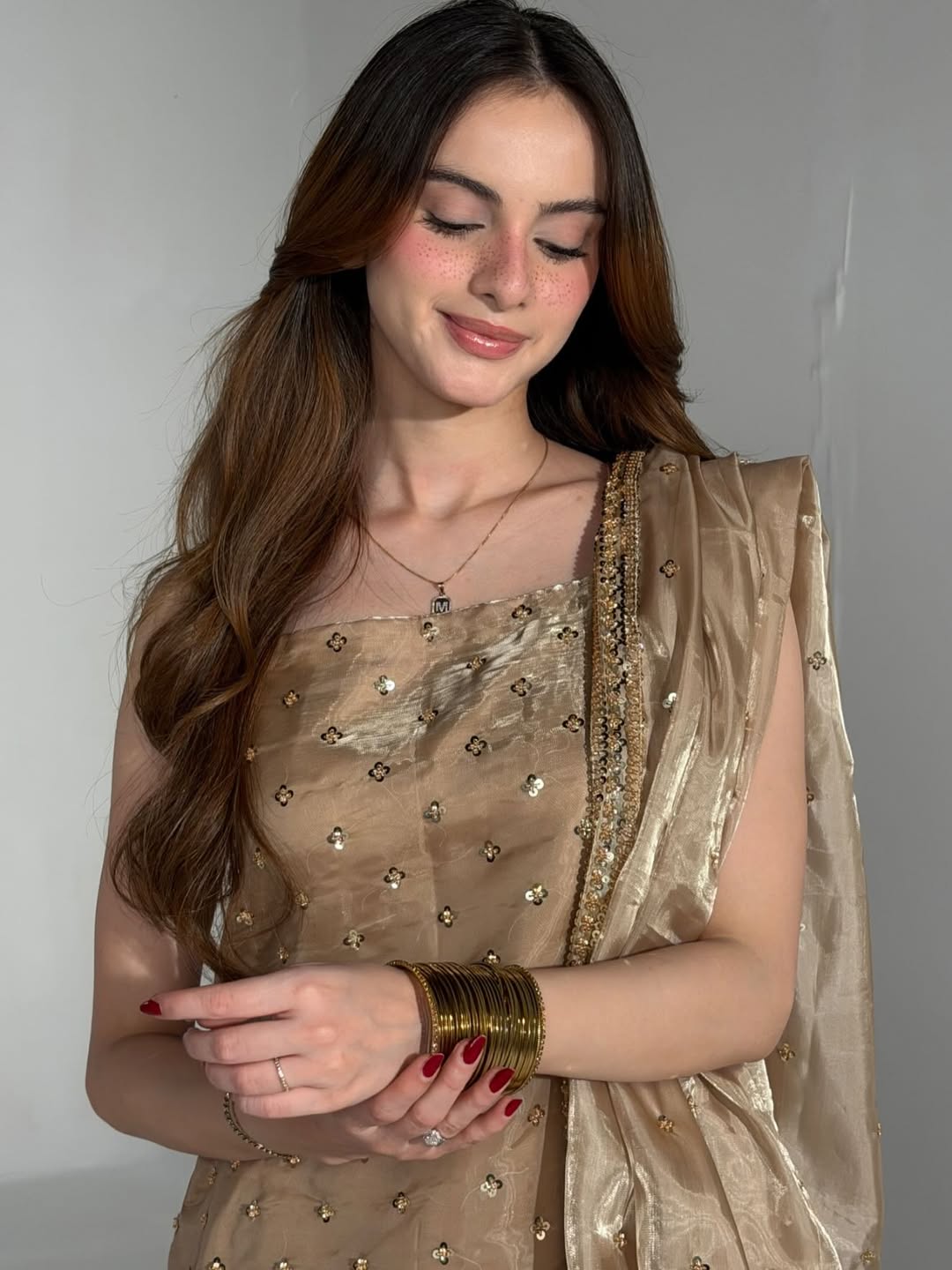 MAHNOOR