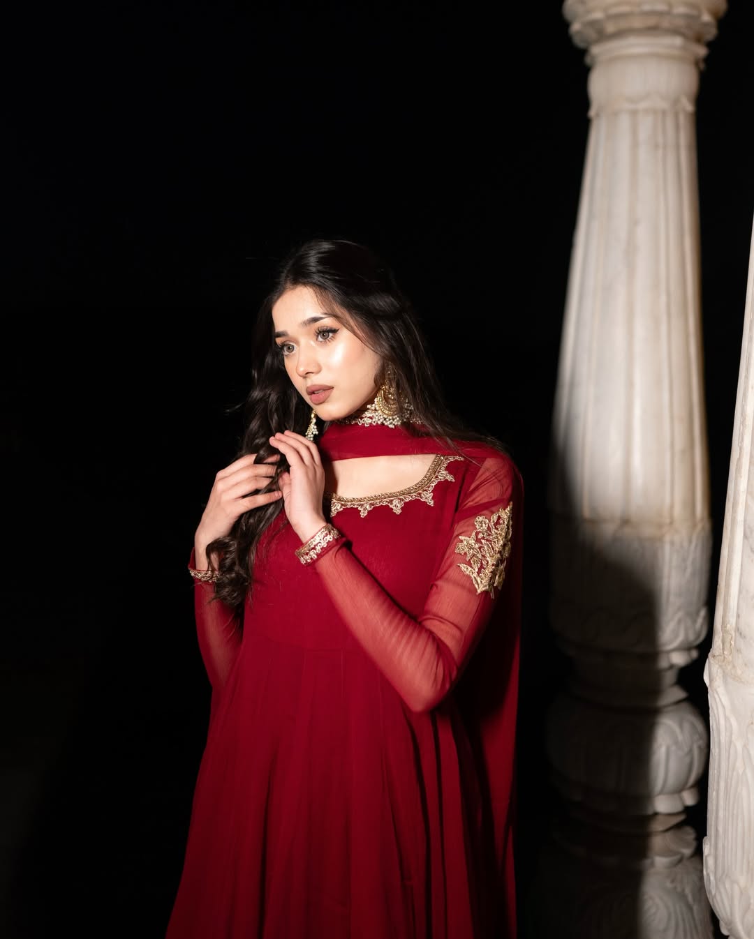 MAROON_KALIDAAR