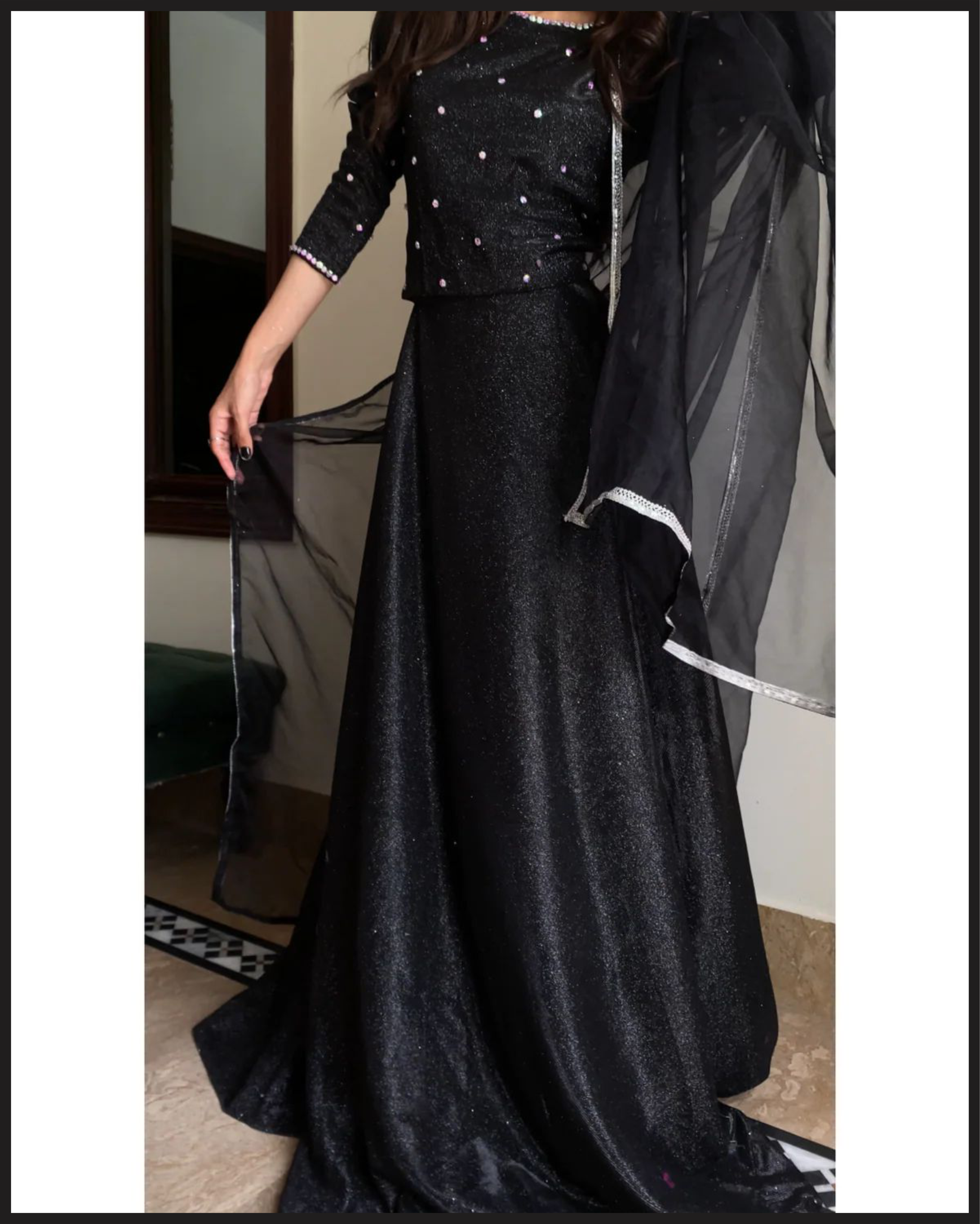 SHIMMER_BLACK
