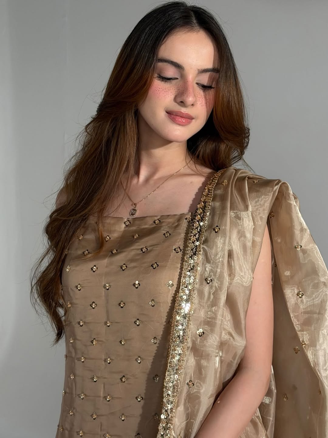 MAHNOOR
