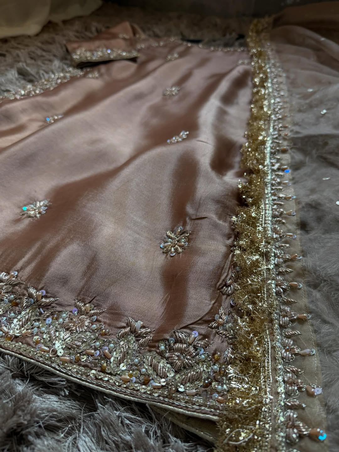 LIGHT_BROWN